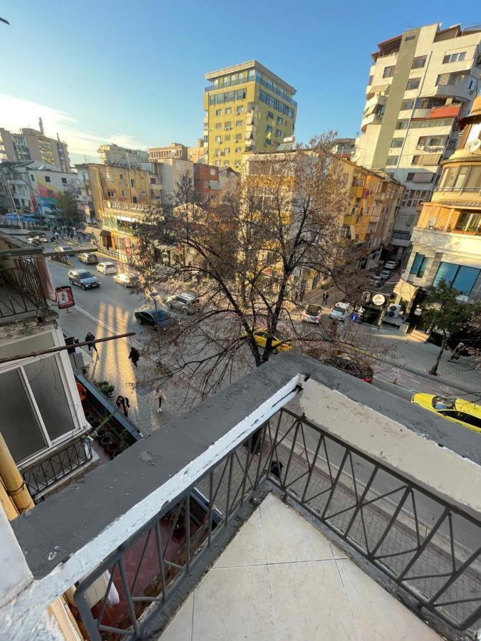 Lacasa-Wilson Square Tirana Eksteriør billede
